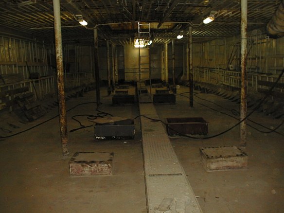 Lestargólfið endurnýjað