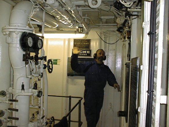 Rússneskur aðstoðar vélstjóri