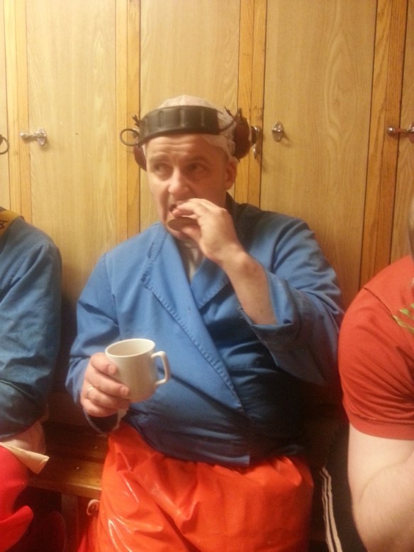 Nammi namm - Sævar fær sér bita