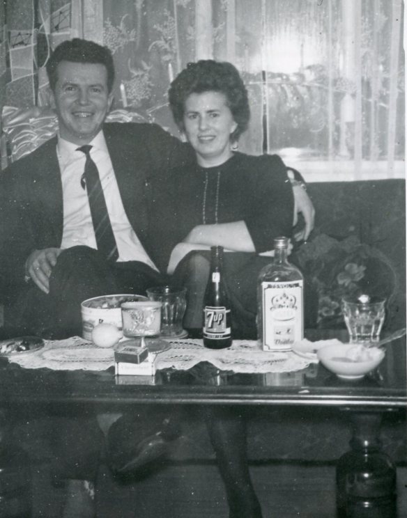 Heddi og Ester á Hólum