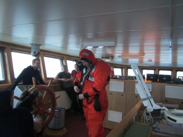 Rúnar klæðir sig á mettíma í gallann