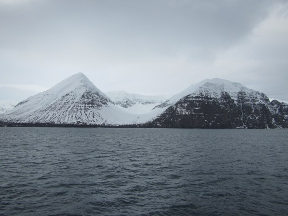 Hvanndalir á milli Héðinsfjarðar og Ólafsfjarðar.