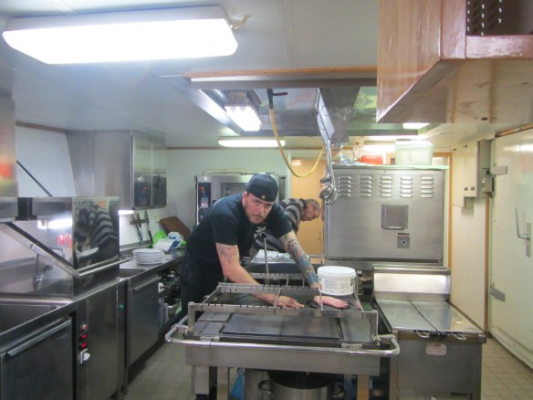 Steinar eldaði pizzu á leiðinni til Akureyrar.