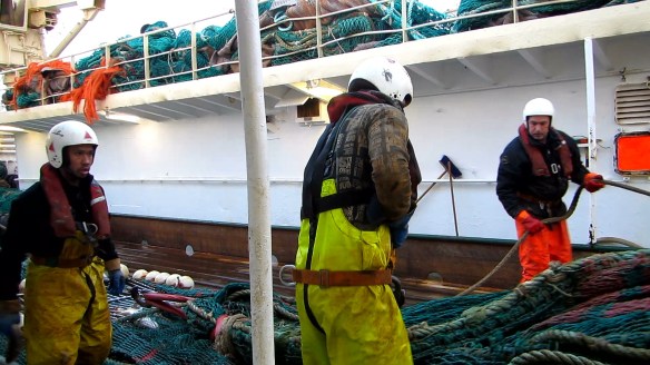 Þriðudagur 10. júní. Trollið tekið.